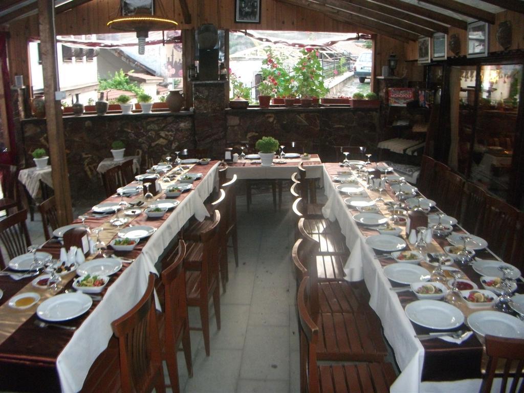 Haci Abdullahlar Konagi Hotel Mudurnu Buitenkant foto
