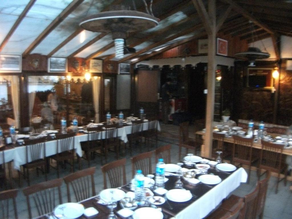 Haci Abdullahlar Konagi Hotel Mudurnu Buitenkant foto