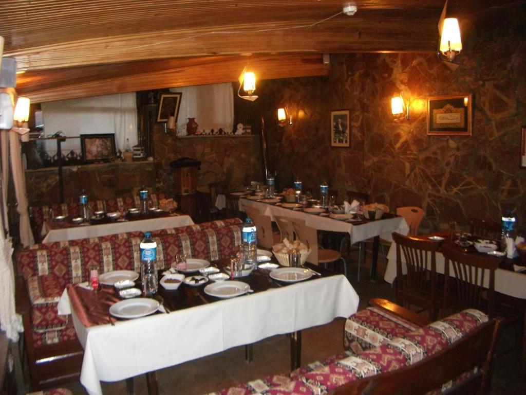 Haci Abdullahlar Konagi Hotel Mudurnu Buitenkant foto