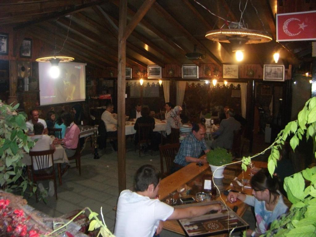 Haci Abdullahlar Konagi Hotel Mudurnu Buitenkant foto